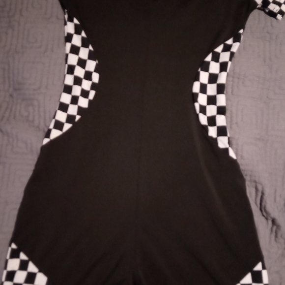 Romper from Fashion Nova - Picture 3 of 4